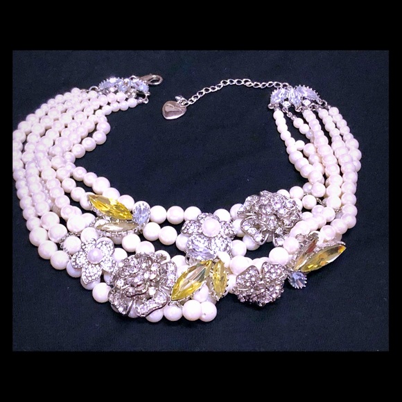 Betsey Johnson Jewelry - Betsey Johnson Rare Vintage Statement Necklace Betsey Johnson Jewelry - Betsey Johnson Rare Vintage Statement Necklace